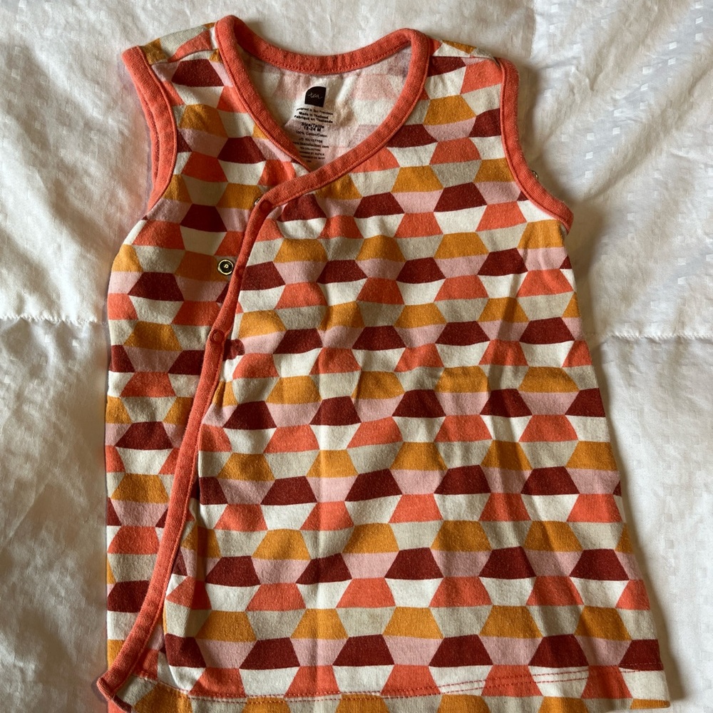 Tea Collection 2pc Outfit - Picture 4 of 6